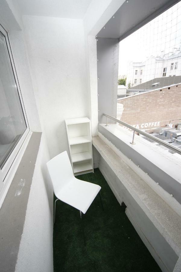 Apartamento Apartament Chmielna 35 Varsovia Exterior foto